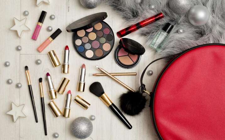 Tak to je pecka! Obří dárková sada Elizabeth Arden World Of Color