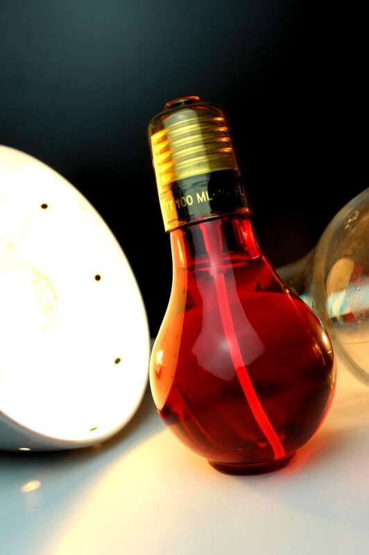 Confinluxe Watt Red