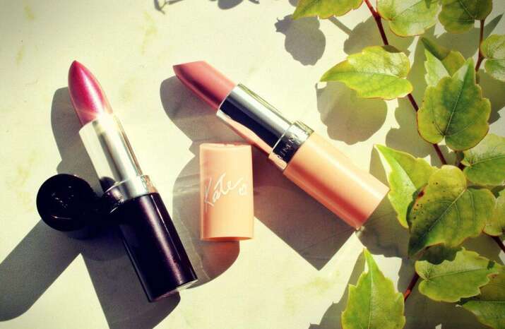 Kate Moss slaví 15 let spolupráce s Rimmel London
