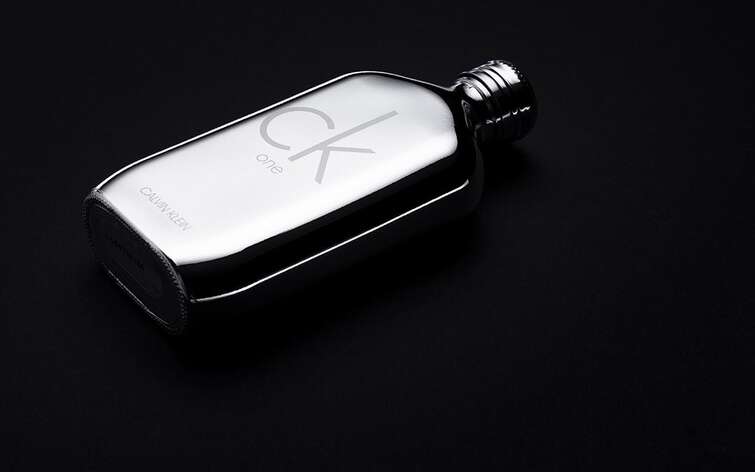  Calvin Klein CK One Platinum Edition