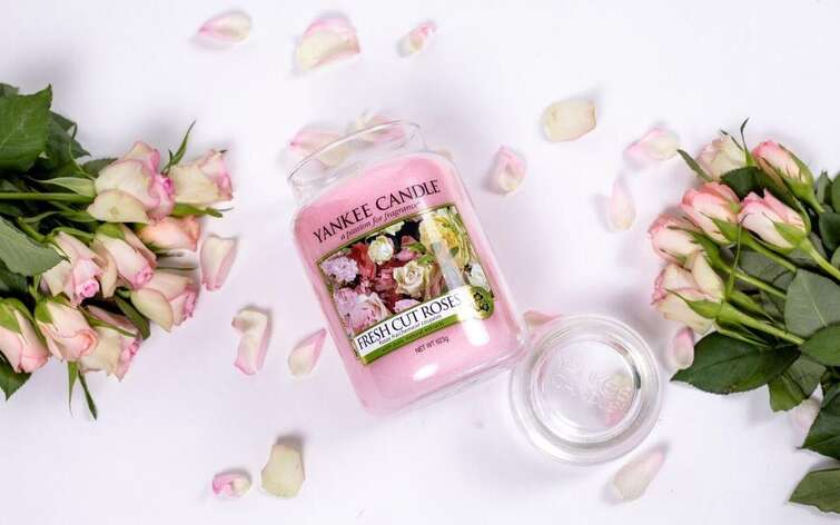 Yankee Candle Fresh Cut Roses